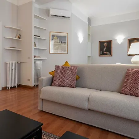 Italianway-urbano Iii Appartement
